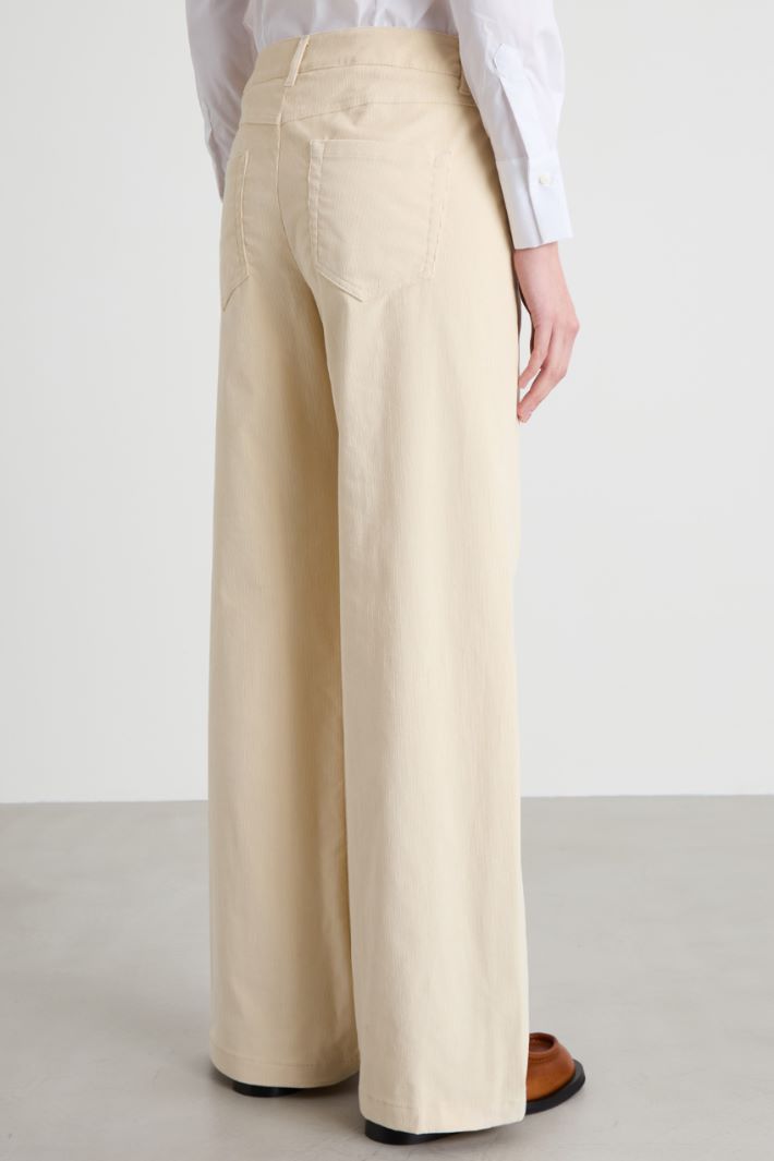 Corduroy trousers Intrend - 3