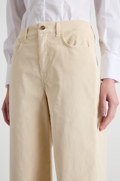 Pantaloni in velluto a coste