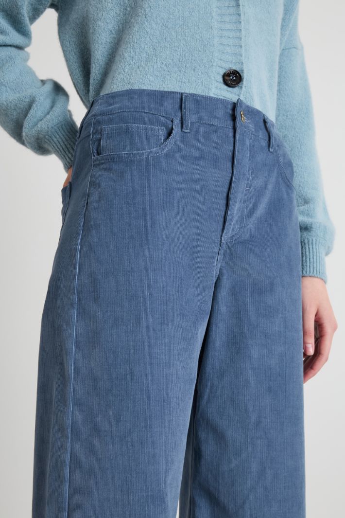 Corduroy trousers Intrend - 4