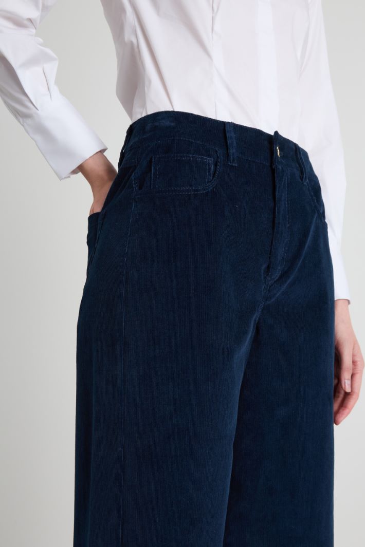 Corduroy trousers Intrend - 4