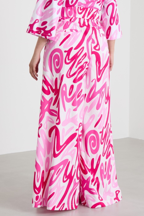 Wide leg trousers in printed poplin