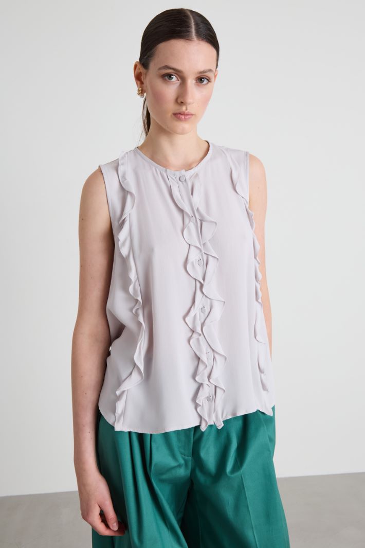 Frilled top Intrend