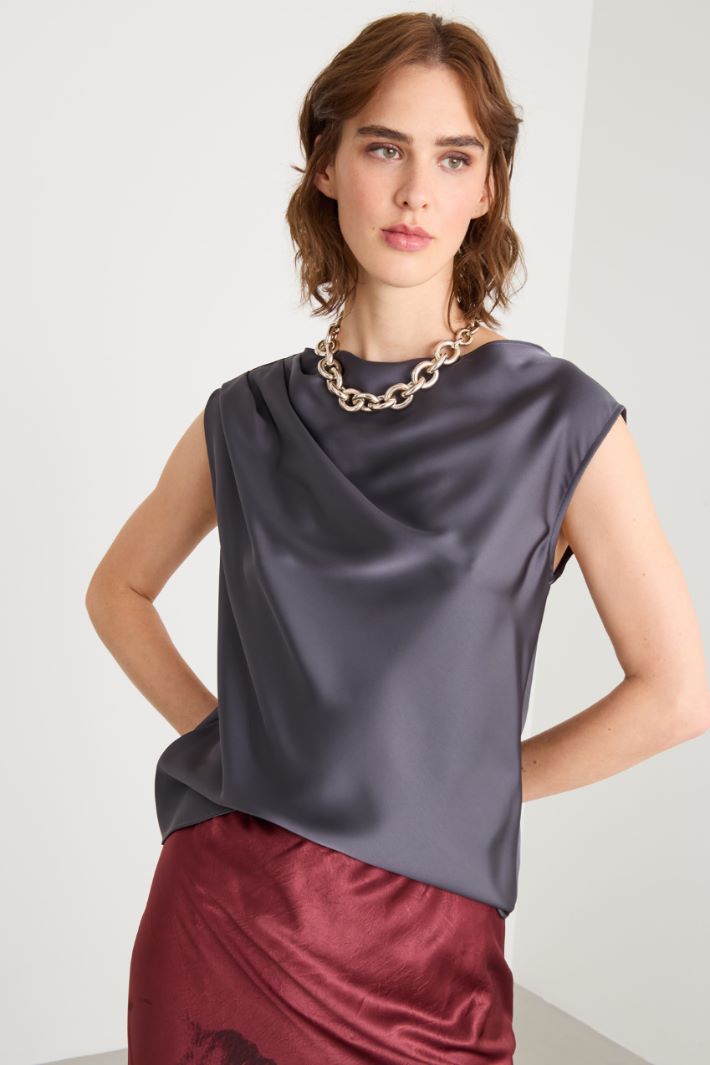Top drappeggiato in raso Intrend - 2