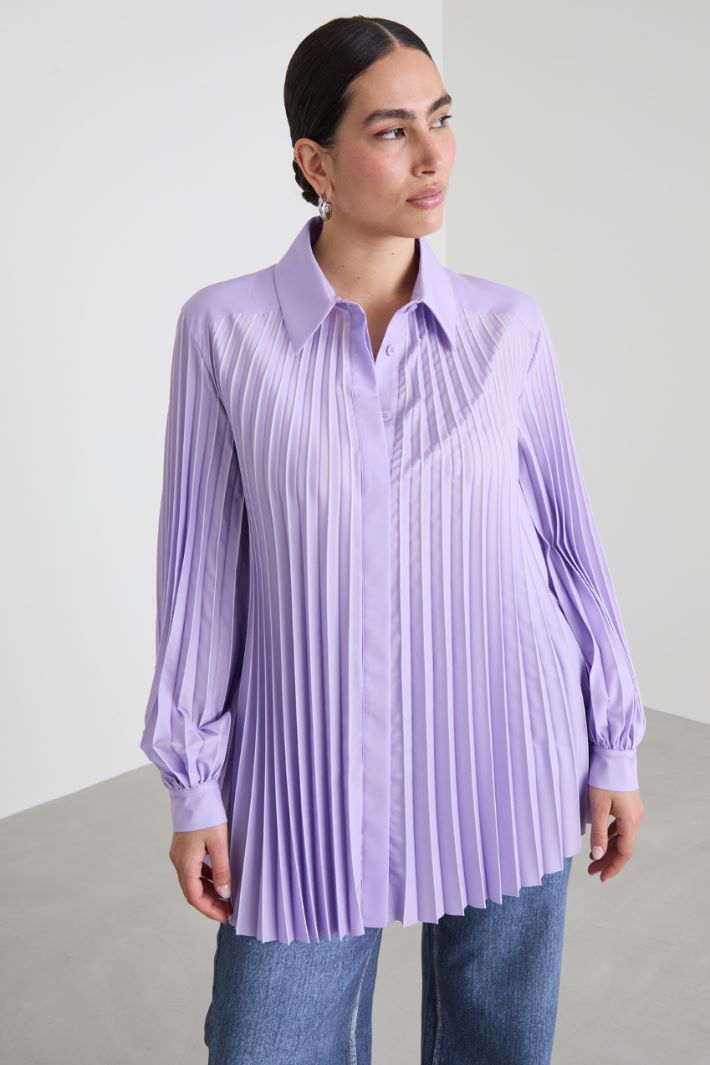 Pleated crepe shirt Intrend