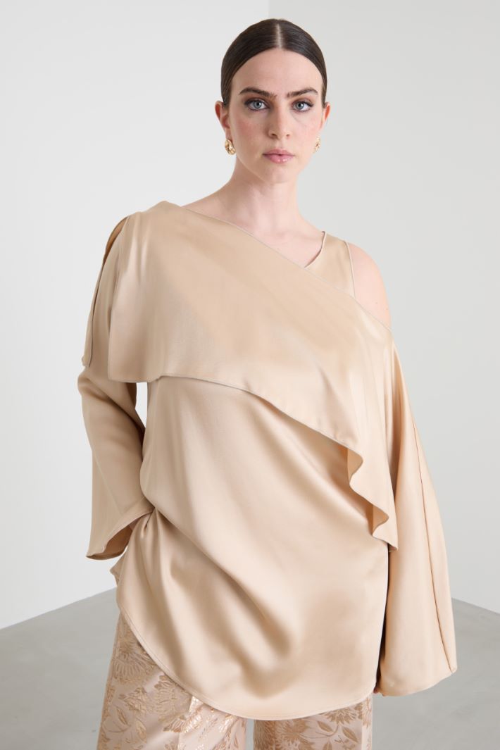 Asymmetrical envers satin tunic Intrend - 4