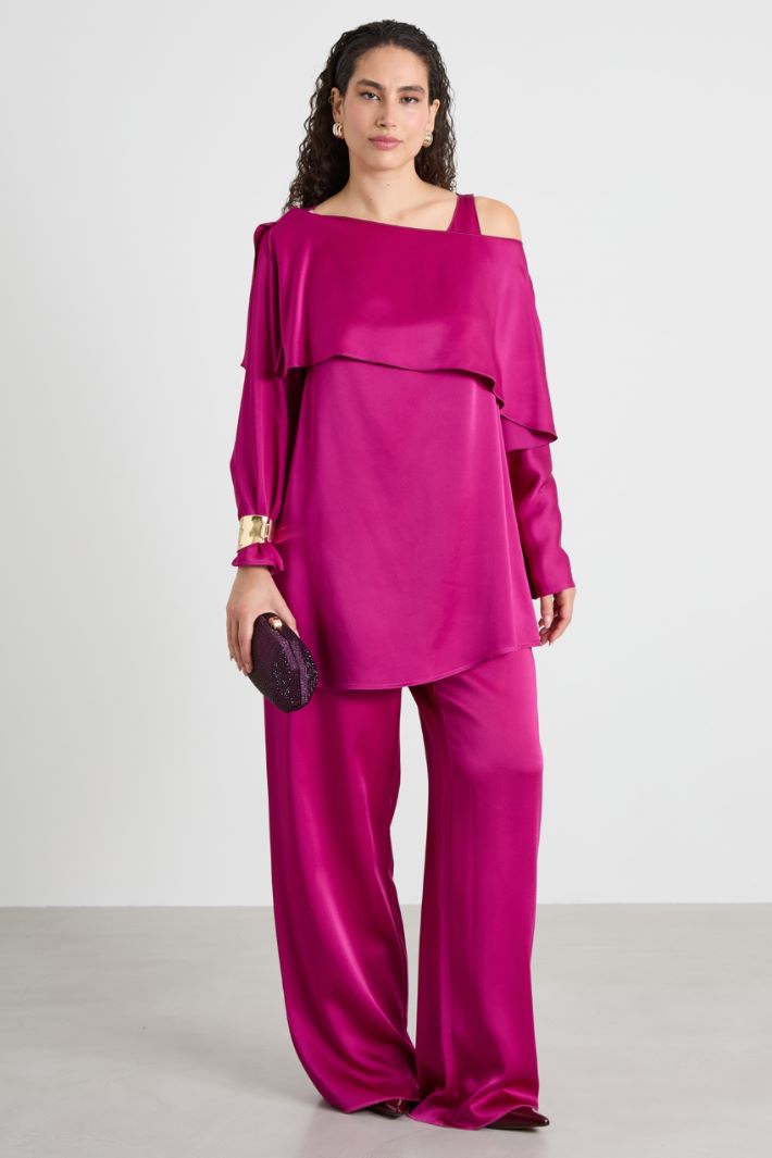 Asymmetrical envers satin tunic Intrend - 3