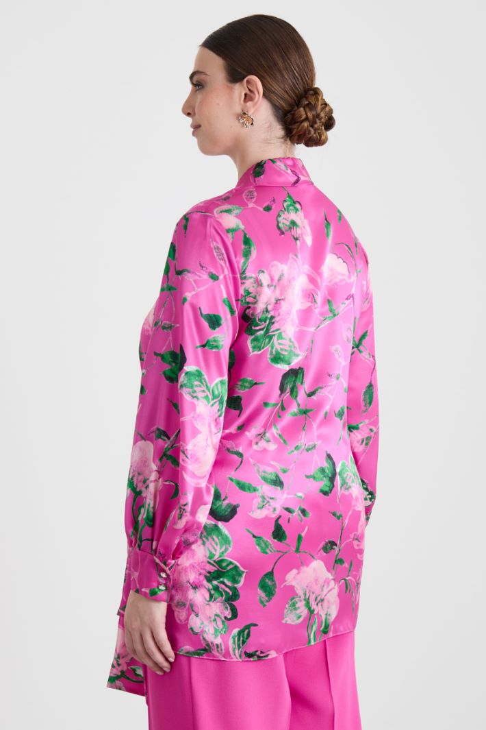 Satin shirt with sash Intrend - 2
