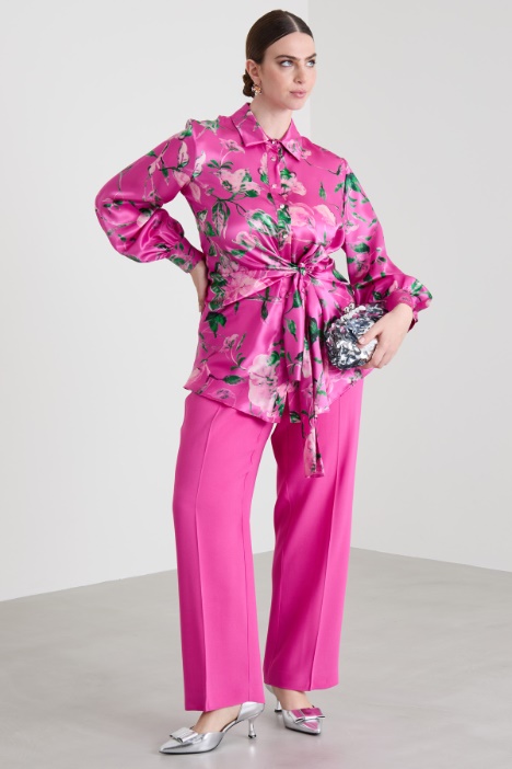 Satin shirt with sash Intrend