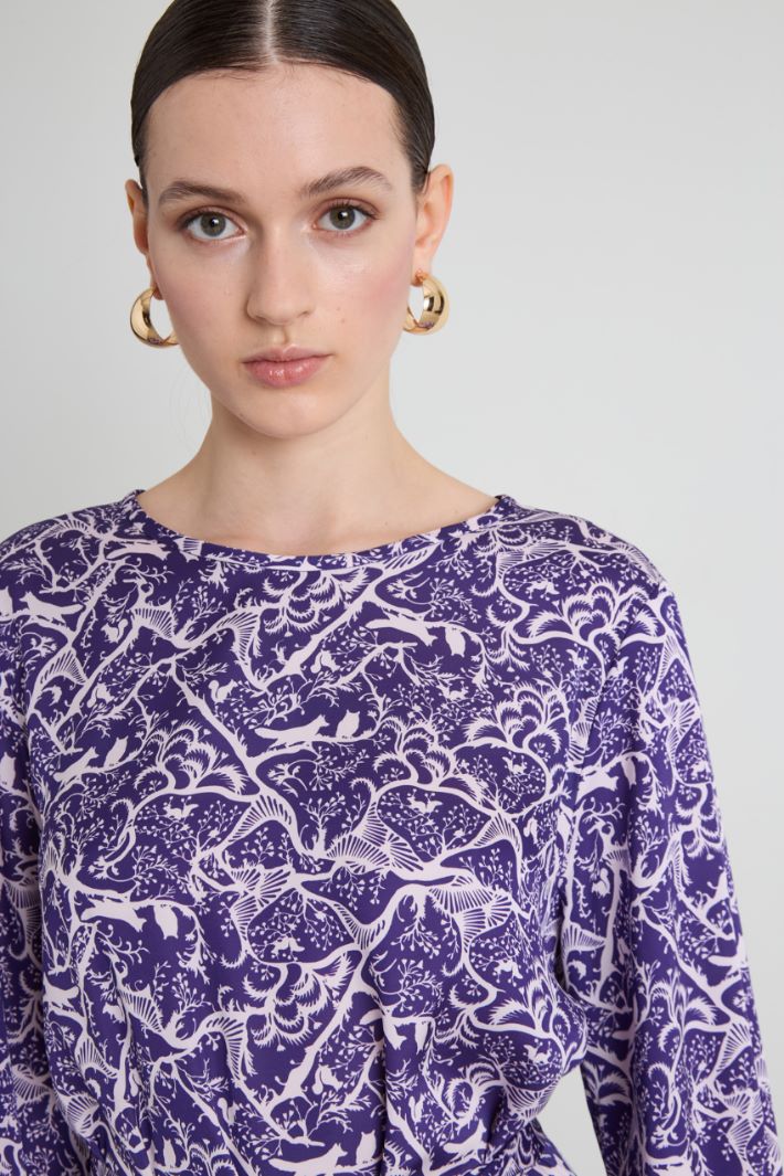 Figure-skimming dress Intrend - 4