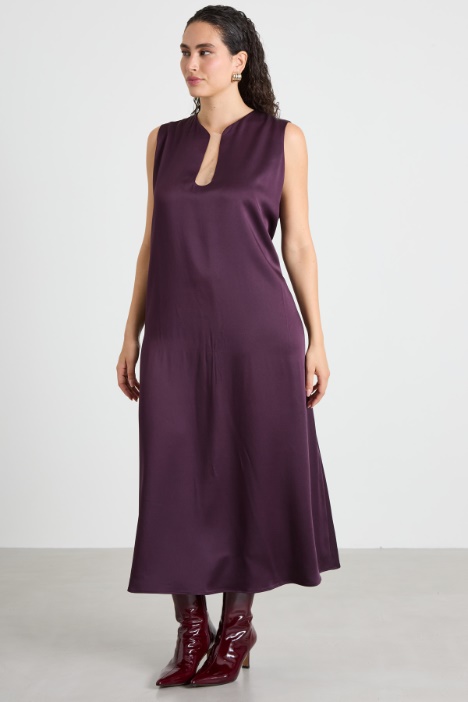 Abito svasato in enver satin