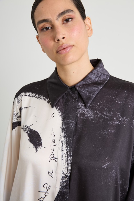 Vestido de sarga estampado