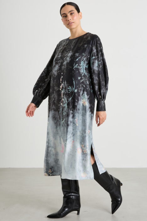 Vestido de raso de seda