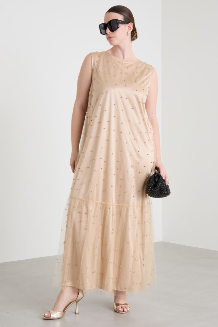 Vestido de tul con cuentas Intrend