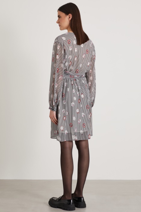 Vestido de crepé estampado