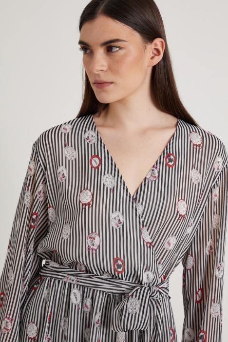 Vestido de crepé estampado