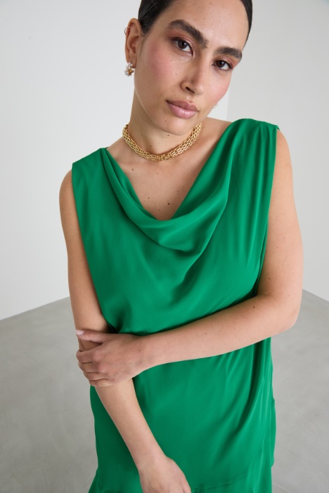 Abito lungo in georgette con balze