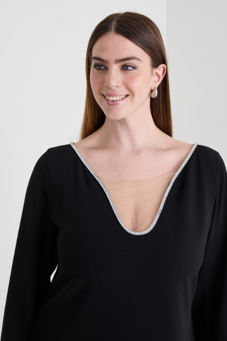 Abito in cady con pietre