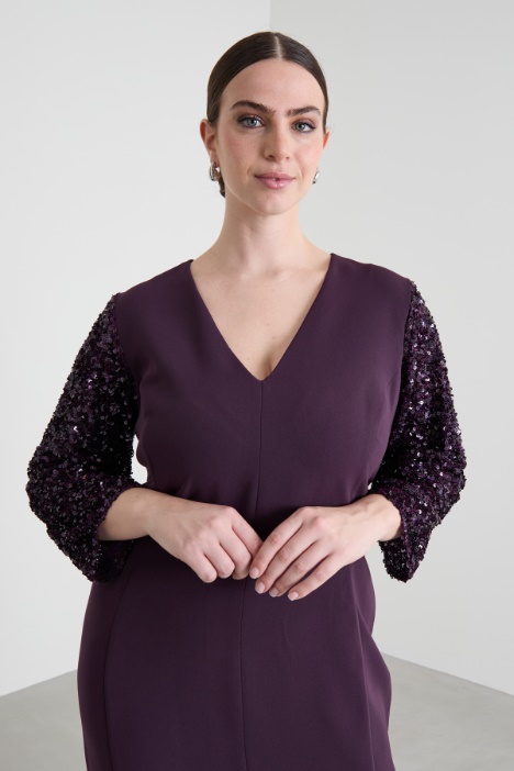 Abito in cady e paillettes