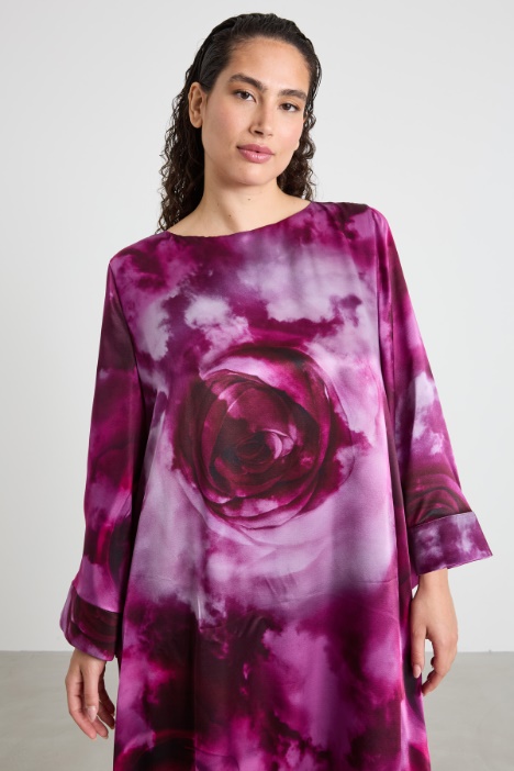 Abito over in raso di seta