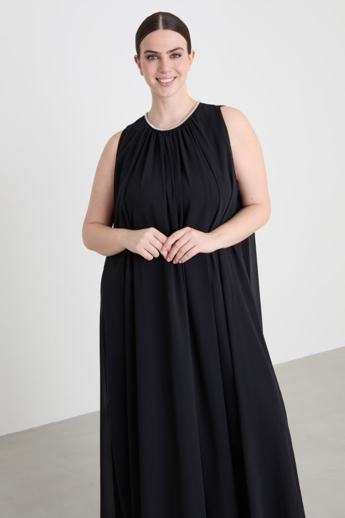 Long crepe dress Intrend - 2