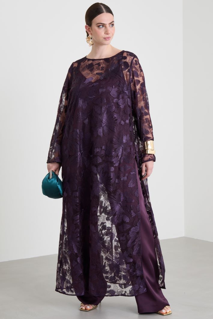Casacca lunga in tulle con ricami Intrend