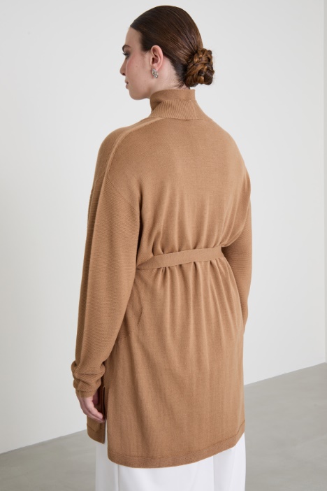 Cardigan lungo con cintura