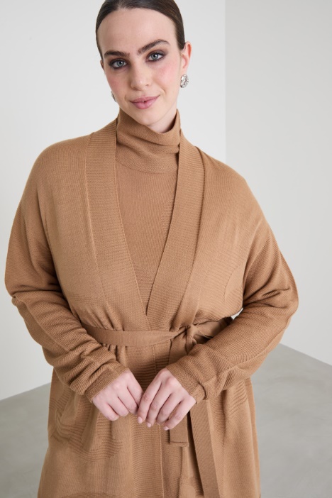 Cardigan lungo con cintura