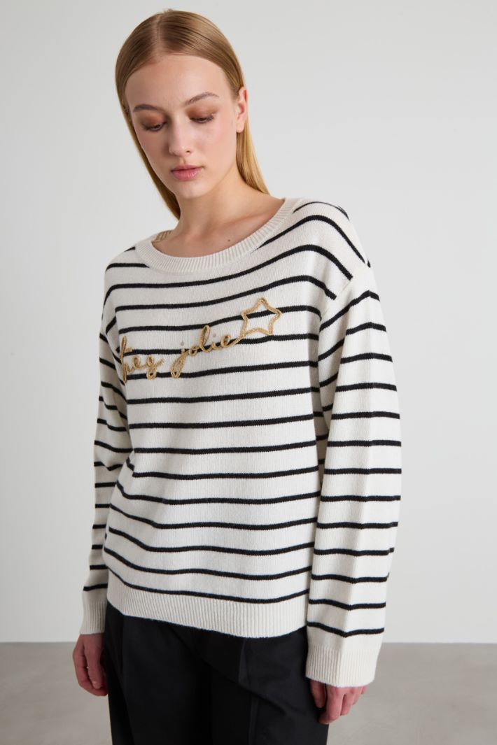 Sweater with lamé embroidery Intrend - 2