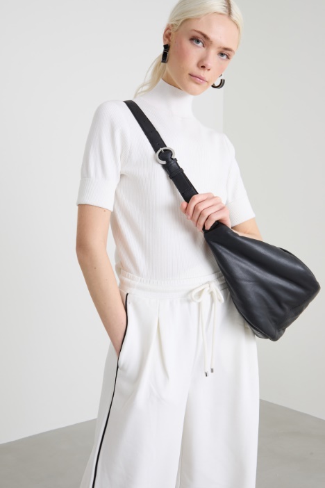 Fitted sweater Intrend