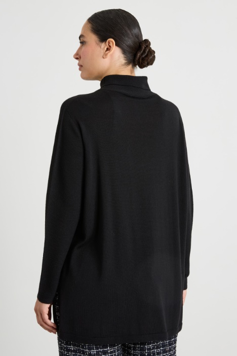 Maglia a collo alto in lana