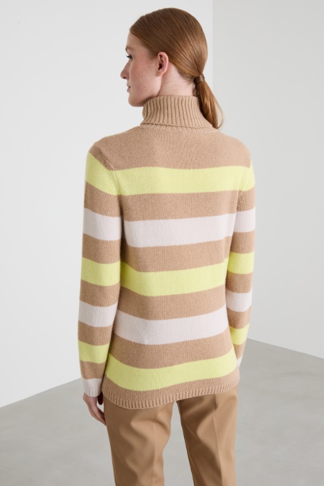 Dolcevita semiaderente