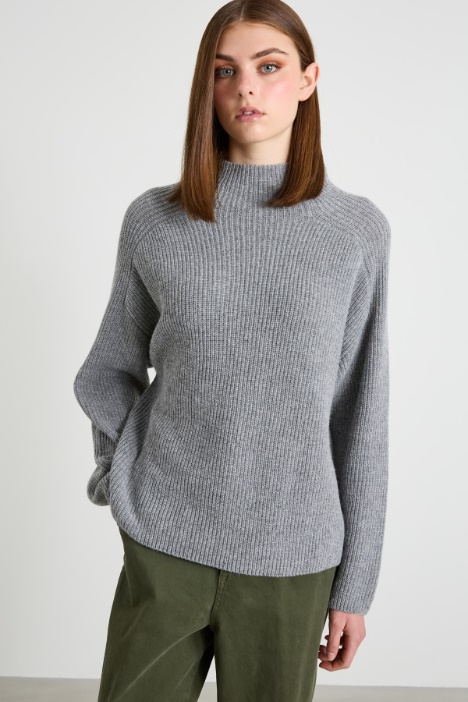 Crater neck sweater Intrend