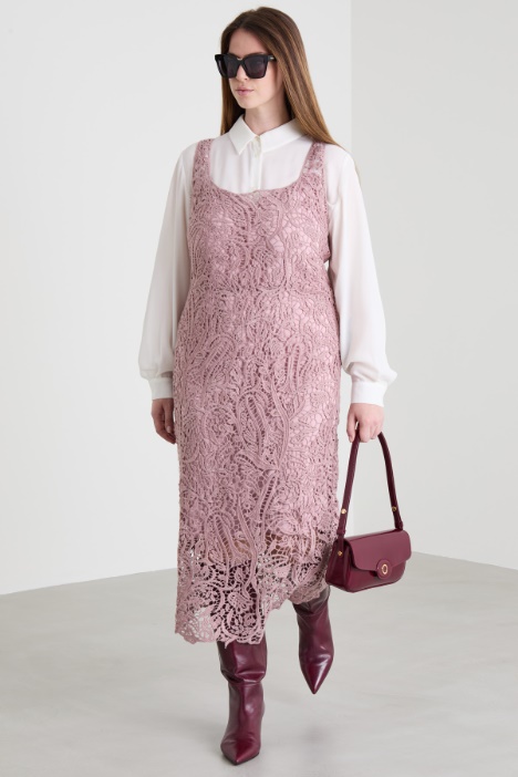 Lace dress Intrend