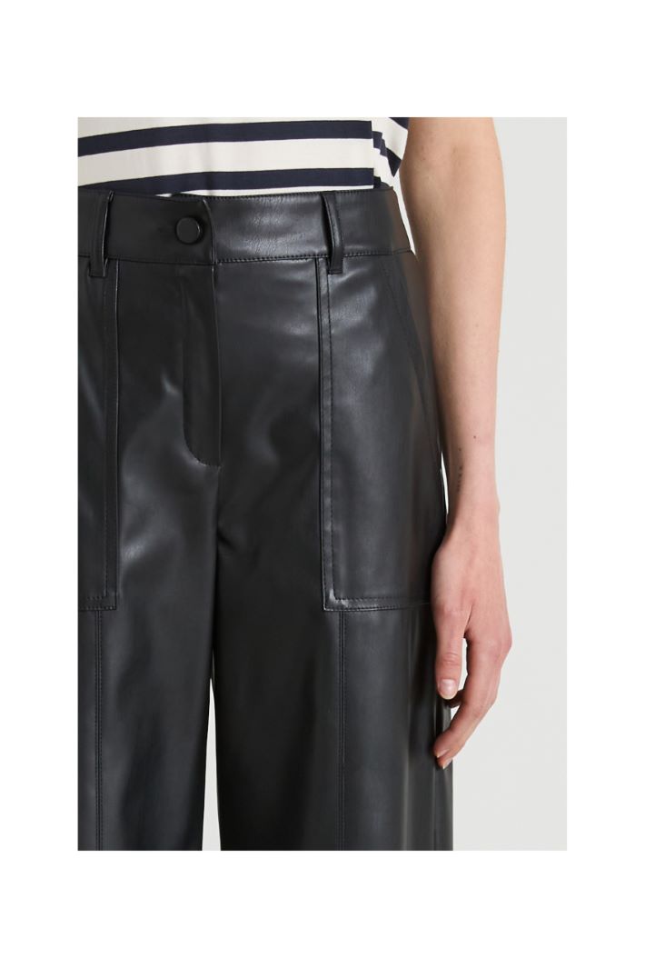 Faux leather trousers Intrend - 4