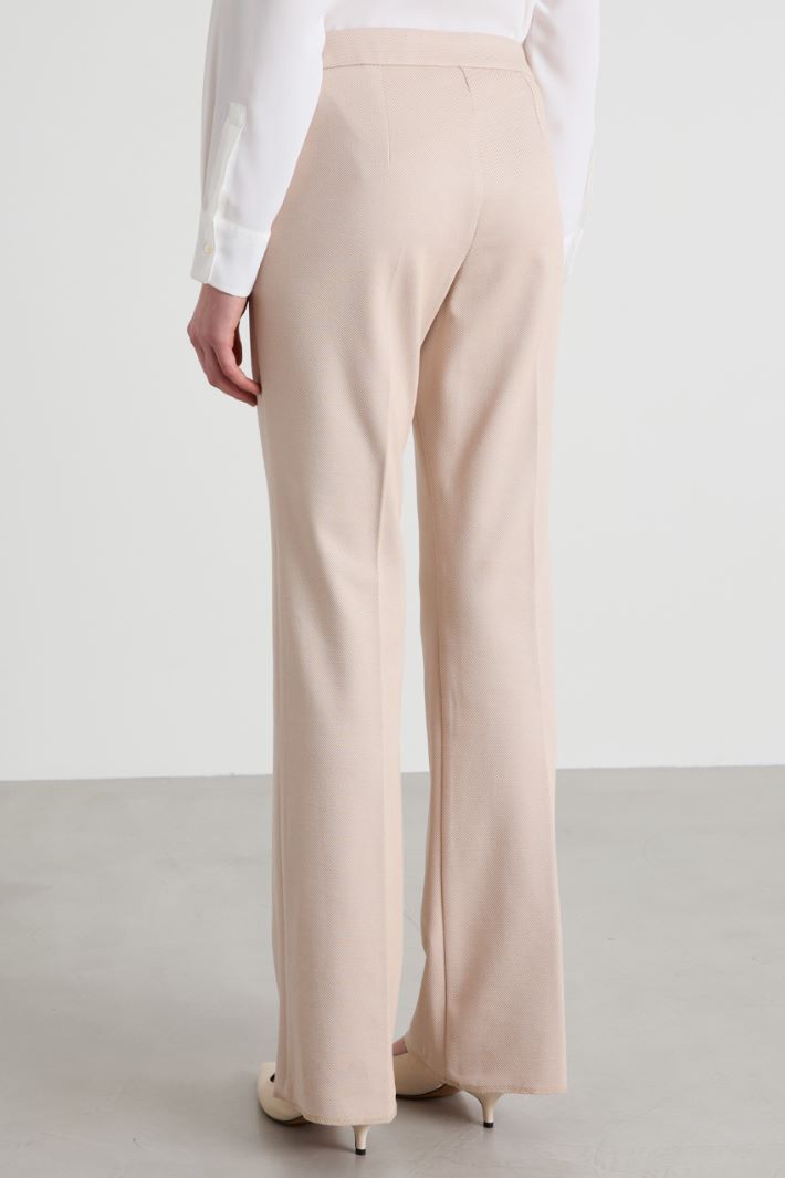Pantalones acampanados de punto jacquard Intrend - 3