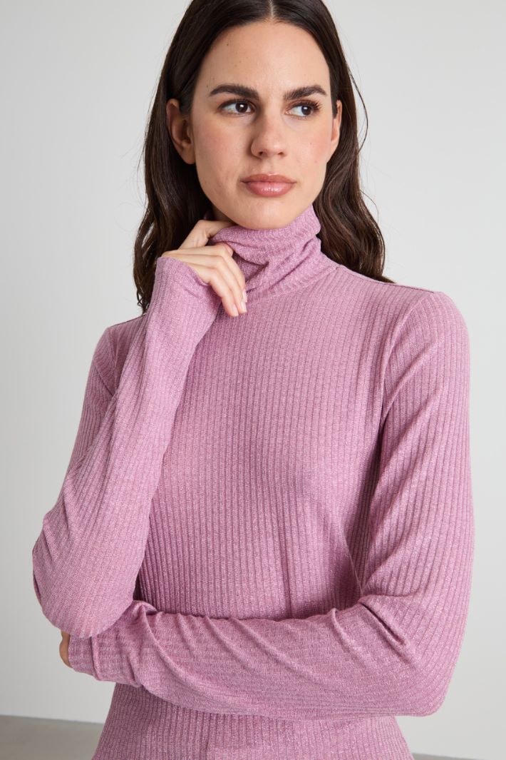 Jersey de cuello alto de lamé acanalado Intrend - 4