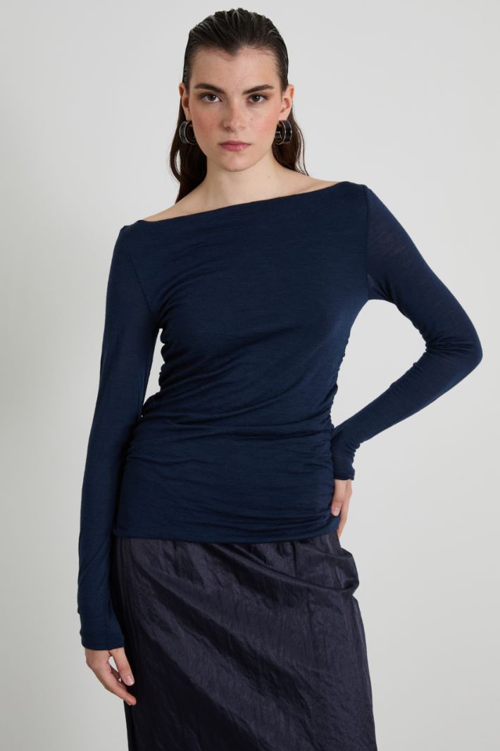 Gathered T-shirt Intrend