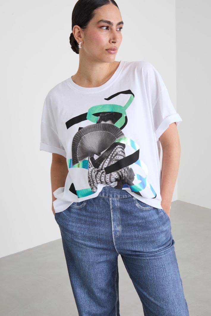T-shirt in cotone con stampa Intrend