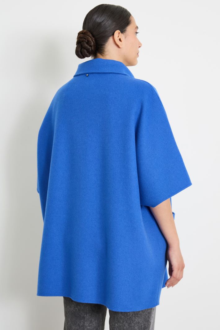 Double-faced wool-blend cape Intrend - 3
