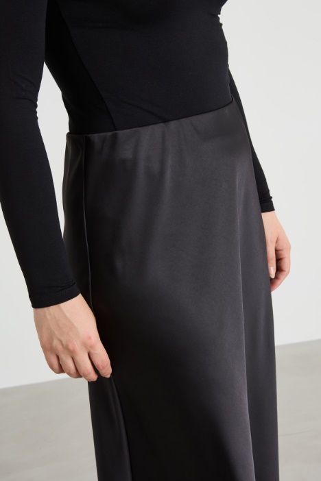 Gonna svasata in raso