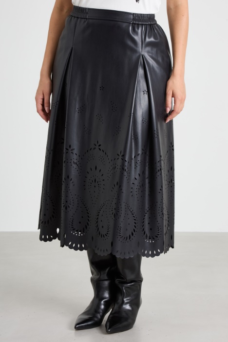 Falda de piel sintética