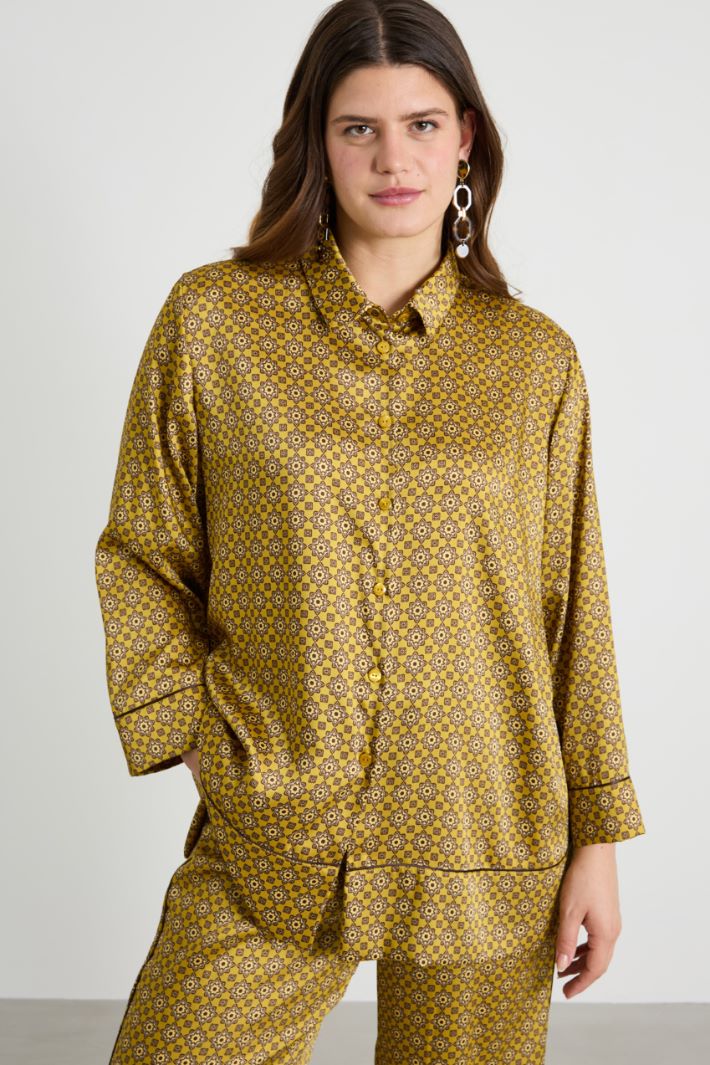 Printed twill shirt Intrend