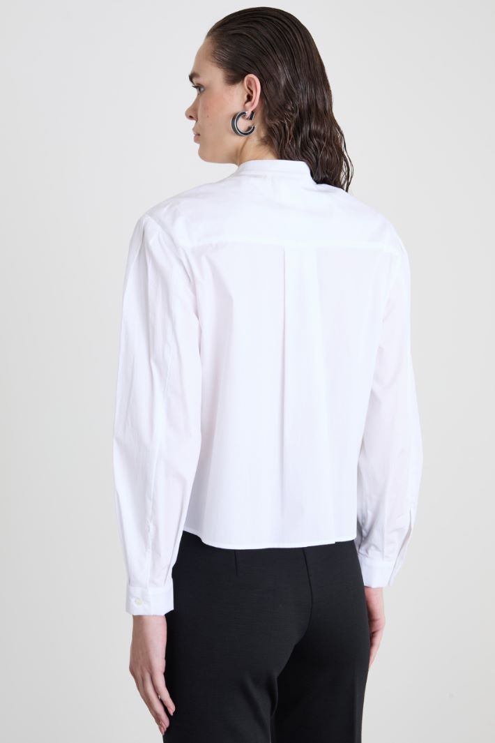 Shirt with with a ribbon to tie Intrend - 2