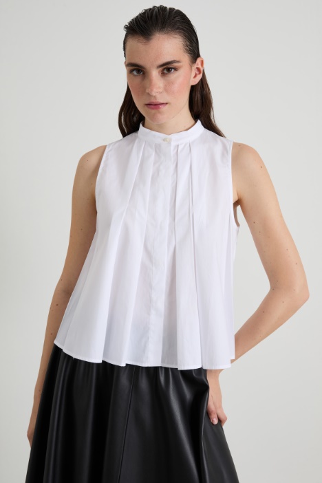 Top with flat pleats Intrend