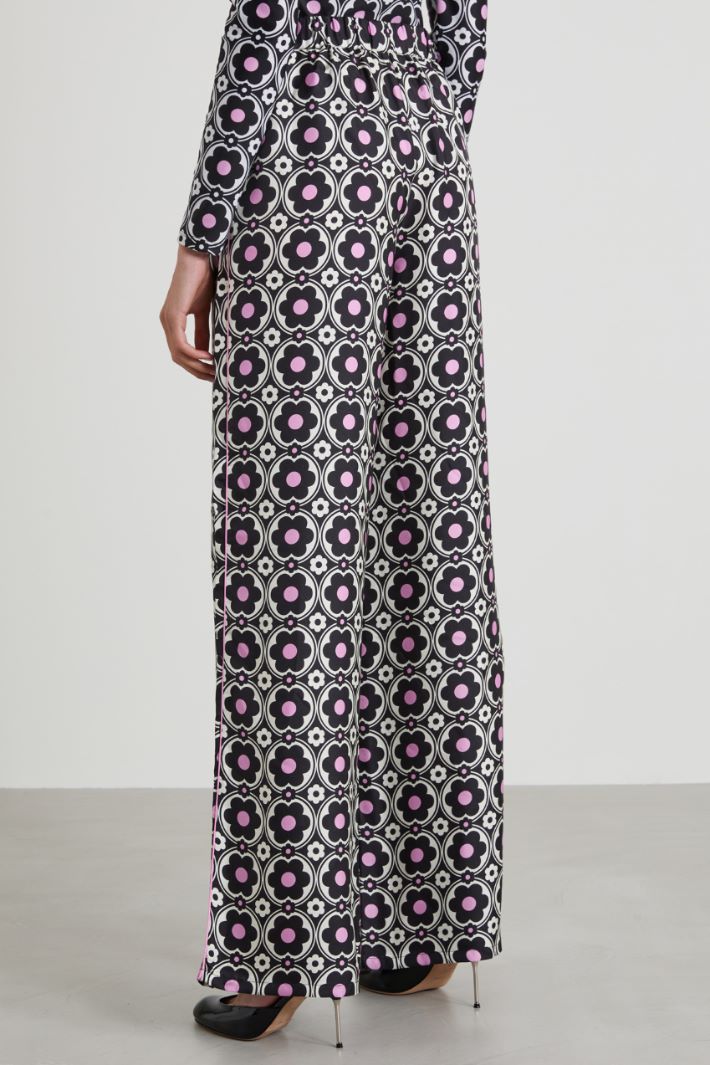 Silk trousers Intrend - 3