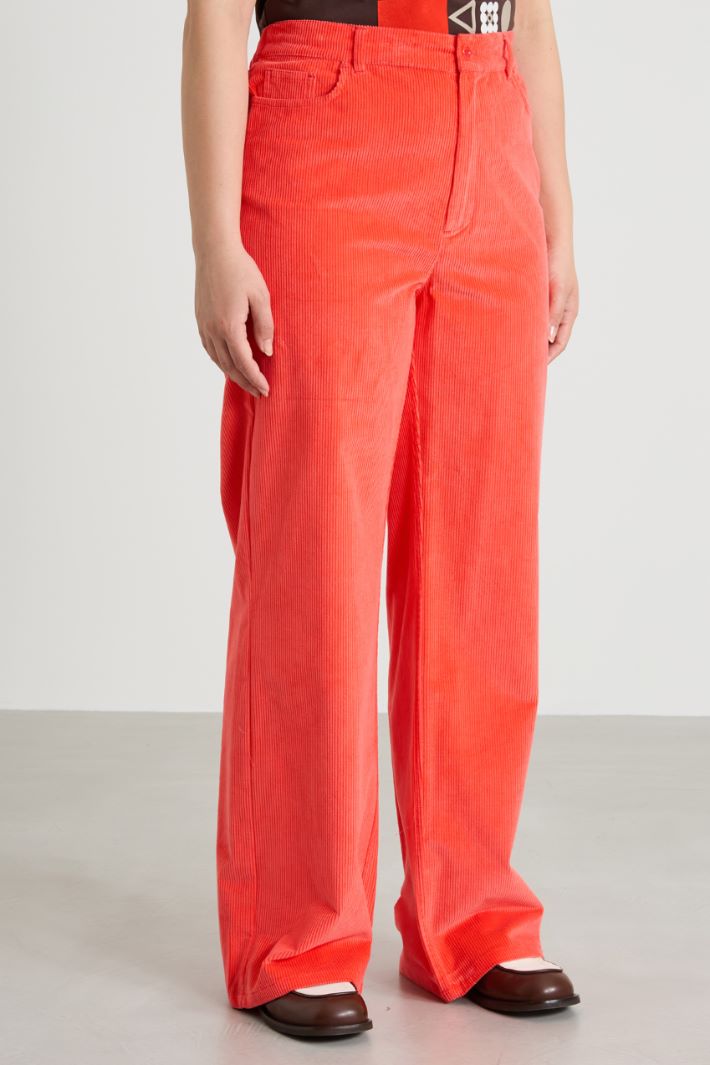 Pantaloni in velluto a coste Intrend - 2