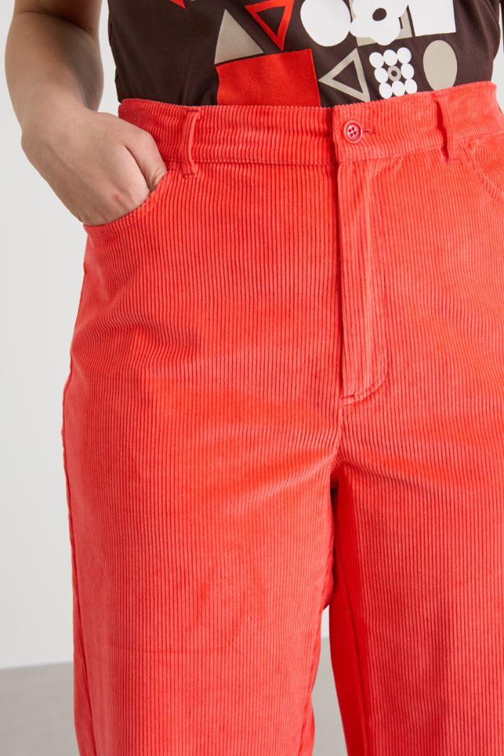Pantaloni in velluto a coste Intrend - 4