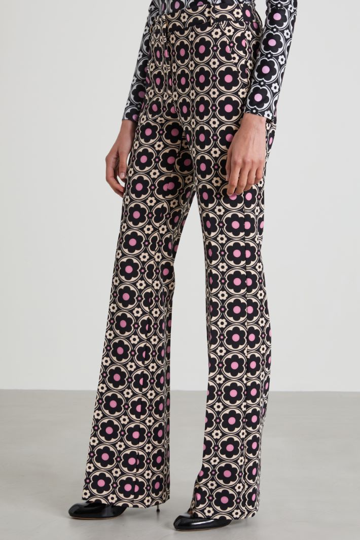 Flared trousers Intrend - 2