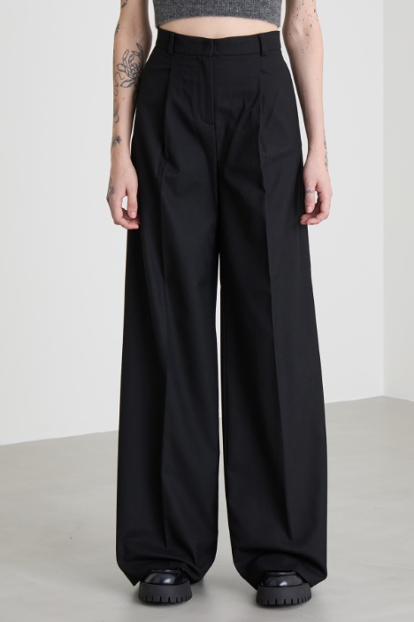 Pantaloni morbidi in saglia