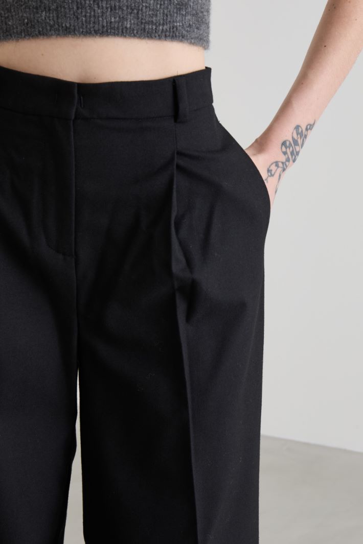 Flannel wide-leg trousers Intrend - 4